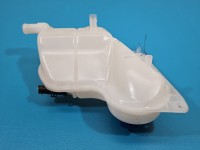 Zbiorniczek Zbiornik wyrównawczy Vw Passat B5 1.9 tdi