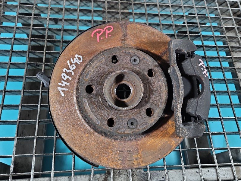 Zwrotnica prawa piasta przód 1.6 16V H4M740 Dacia Duster II 18- Zwrotnica prawa piasta przód 1.6 16V H4M740 Dacia Duster II 18-