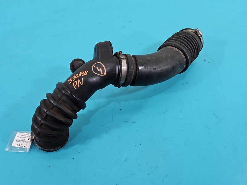 Rura przewód Producent części: JEEP, powietrza Jeep Grand Cherokee IV WK2 68088249AB, 68088275AB 3.0 CRD Rura przewód Producent części: JEEP, powietrza Jeep Grand Cherokee IV WK2 68088249AB, 68088275AB 3.0 CRD