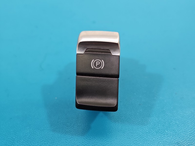 Przełącznik hamulca ręcznego AUDI A4 B8 8K1927225B