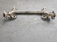 Tylna belka oś tył Toyota Corolla E16 E18 13- 1.6 16V