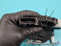 Zamek przód lewy G83-13420 Nissan Micra K13 EUROPA Nissan, 4 pin