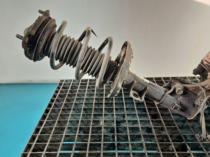 Amortyzator przód prawy przedni Hyundai Elantra VI 15-20