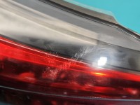 Lampa tył lewa TOYOTA, Z KLAPY 16-18 Osad od środka mikropęknięcia Toyota Rav4 IV HB