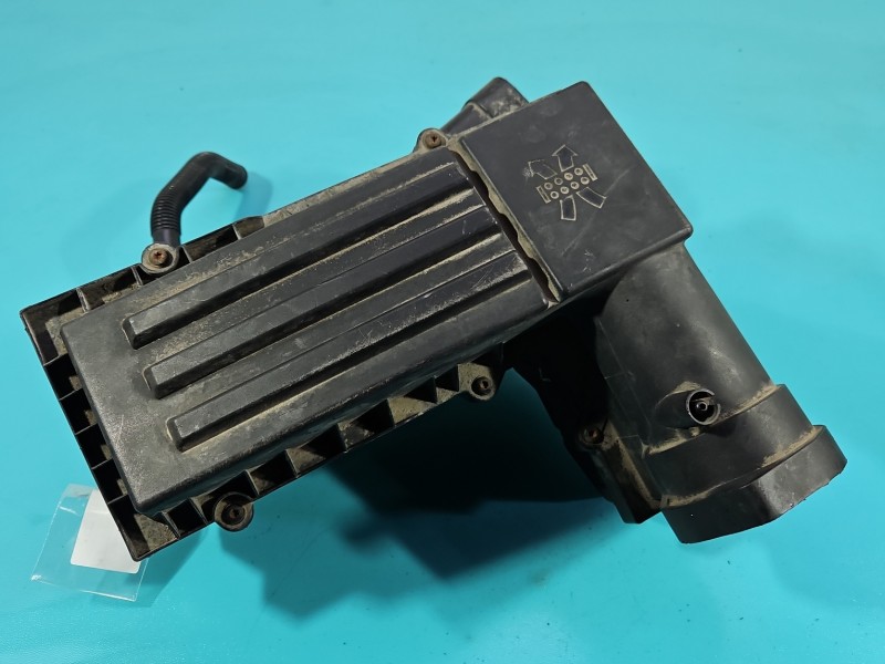 Obudowa filtra powietrza Skoda Superb II 3C0129601CD 2.0 tdi