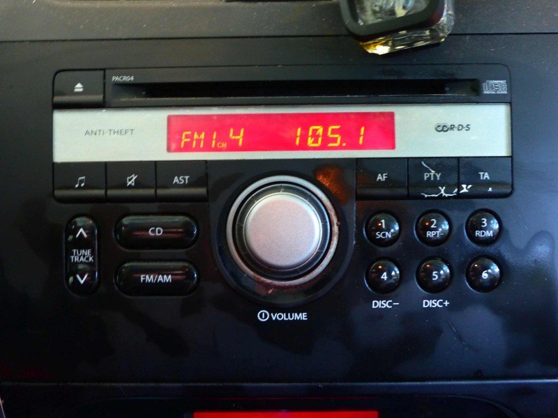 Radio fabryczne Fiat Sedici 39101-79J0