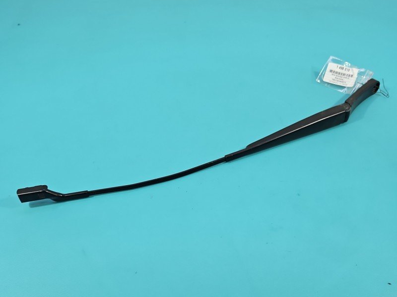 Ramie wycieraczki prawe Skoda Kodiaq I 566955410