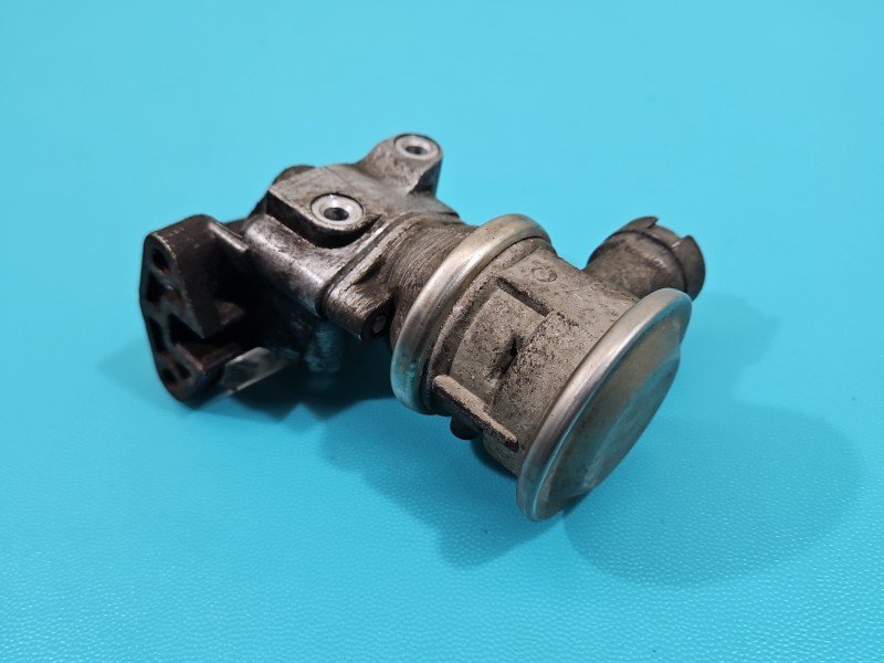 Zawór egr Vw Golf V 06A131166E 1.6 SR Zawór egr Vw Golf V 06A131166E 1.6 SR