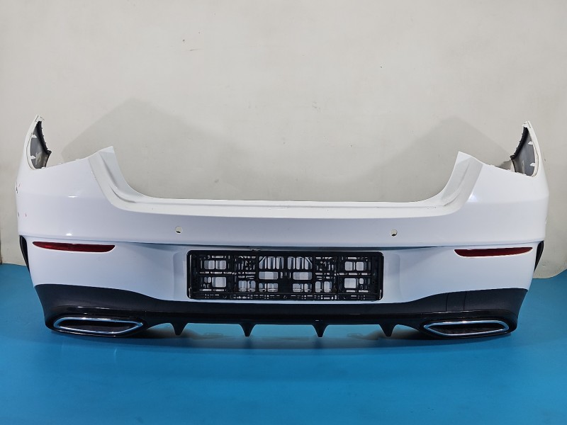 Zderzak tył Mercedes CLA C118 X118 biały 149 sedan