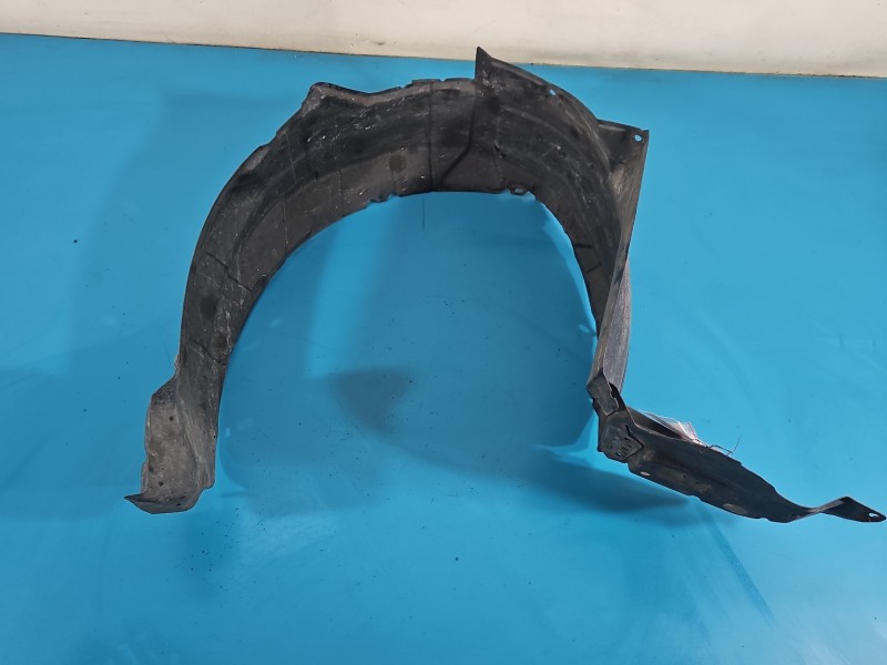 Nadkole przód lewe Toyota Corolla E15