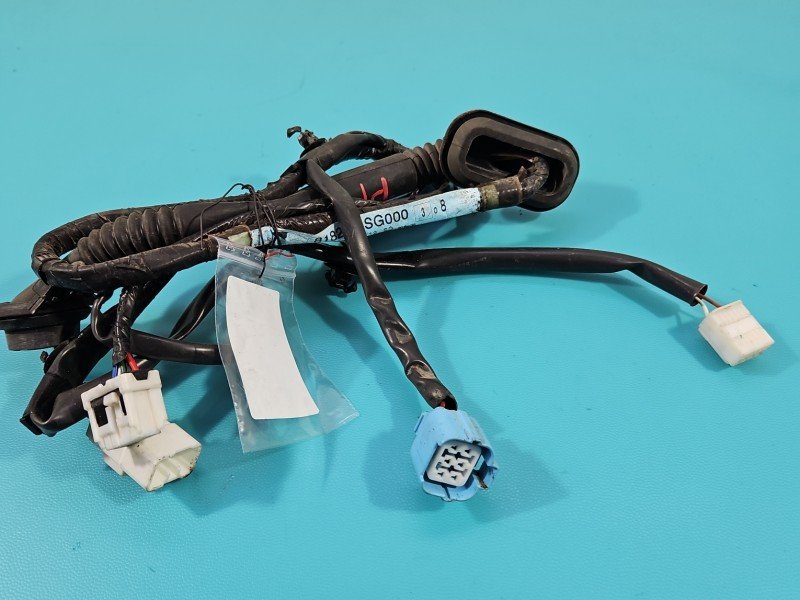 Instalacja Wiązka drzwi tył prawych Subaru Forester IV SJ 12-18 81822SG000