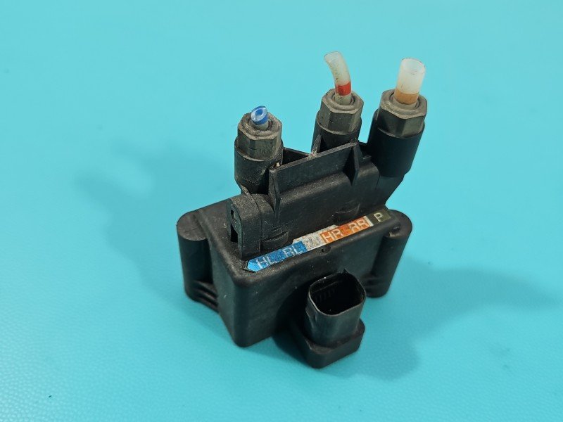 Rozdzielacz Mercedes W212 2,2.0 cdi