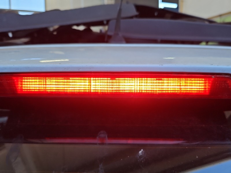 TRZECIE ŚWIATŁO STOP STOPU Renault Kadjar HB