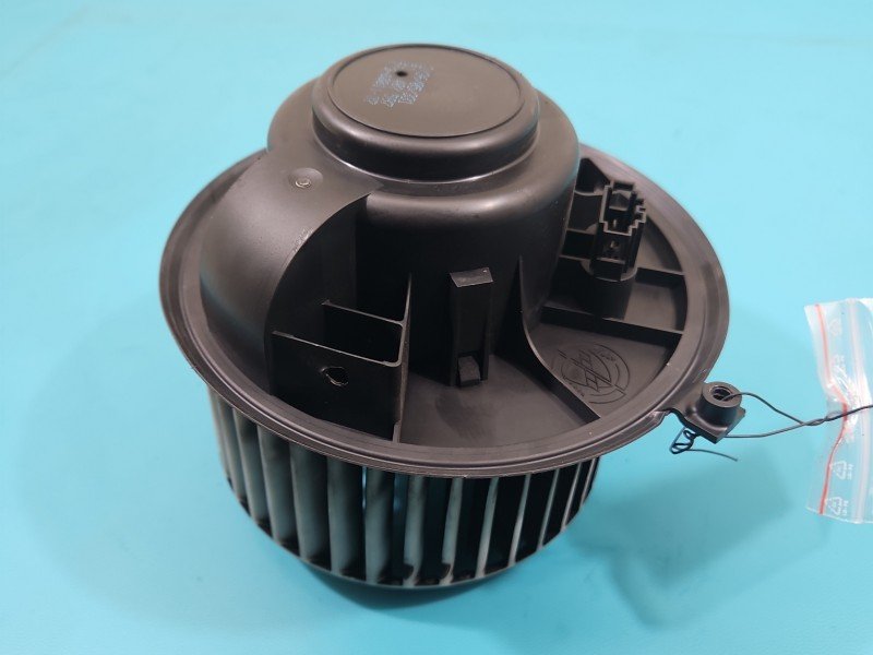 Dmuchawa nawiewu wentylator Alfa romeo 159 52407597