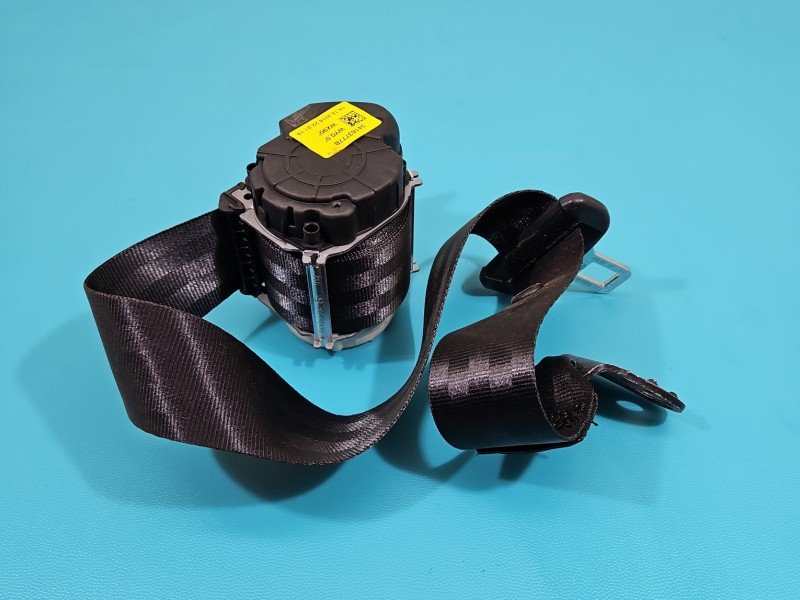 Pas bezpieczeństwa tył lewy Skoda Fabia III 3G0857737DE, 6V0857447 Pas bezpieczeństwa tył lewy Skoda Fabia III 3G0857737DE, 6V0857447