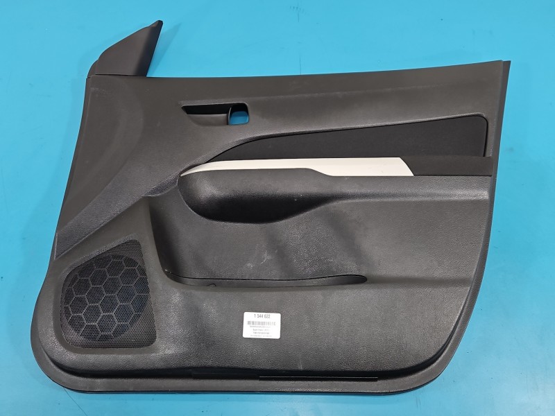 Tapicerka drzwi przód prawa boczek Suzuki Vitara II 2015- 83079-54P50