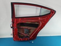 Drzwi tył prawe Hyundai Elantra VI 15-20 sedan 4d LAVA ORANGE