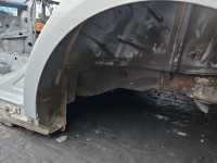 Błotnik tył lewy MERCEDES W176 ćwiartka POLAR SILVER - METALLIC PAINT (761U)