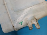 Zbiornik Zbiorniczek płynu spryskiwacza Hyundai Tucson I 98610-2E001, 98610-2E011