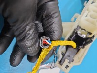 Klamka przód prawa zewnętrzna Kia Stinger