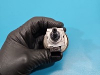 Wtryskiwacz Jaguar XE X760 2.0d