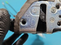 Zamek przód prawy LEXUS CT 10-22 EUROPA Producent części: Lexus, Europejska, 4pin