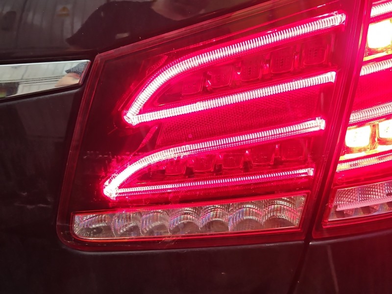 Lampa tył prawa klapy Mercedes W212 kombi EUROPA A2129062203