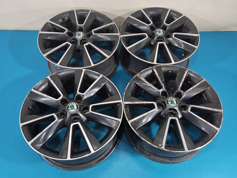 alufelgi felgi 17" komplet Skoda Yeti R17 Szerokość felgi: 7.0", Rozstaw śrub: 5x112, Kod producenta: SY,...