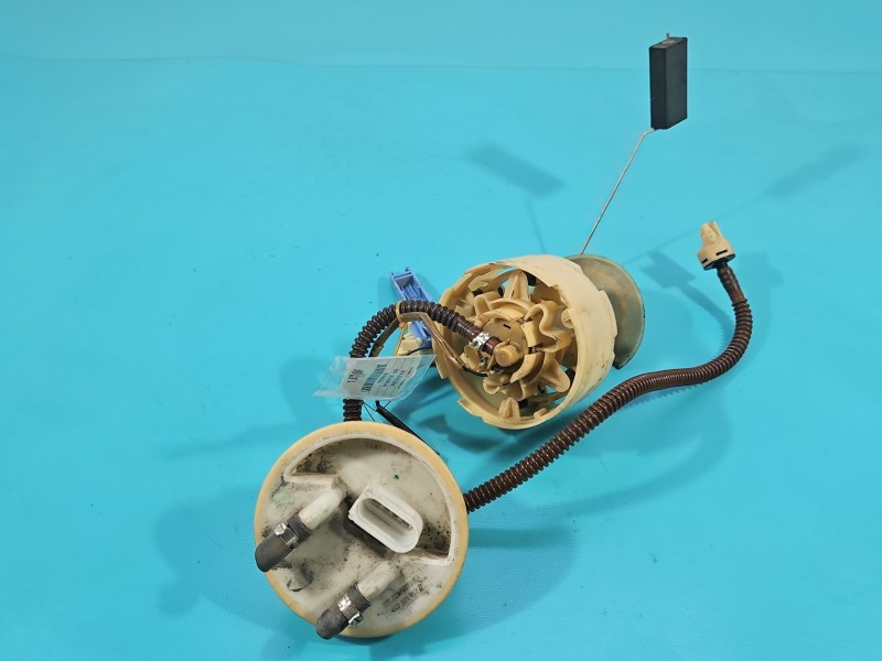 pompka Pompa paliwa Vw Passat B5 1.6 8V 8E0906087D