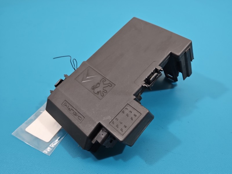 KLEMA INSTALACJA WIĄZKA PLUSOWA PLUS Peugeot 5008 28236841, 9666527580