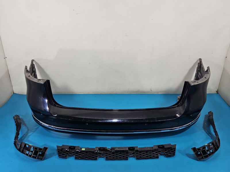Zderzak tył Vw Passat B7 LC9X kombi