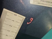 Błotnik przód prawy Peugeot 308 I T7 granatowy KHH