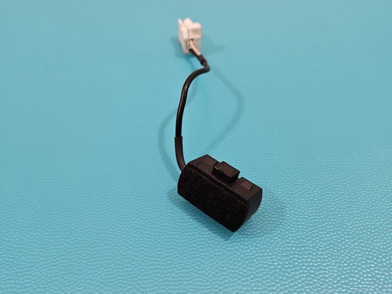 Mikrofon Toyota Aygo II 14-22 A004B9