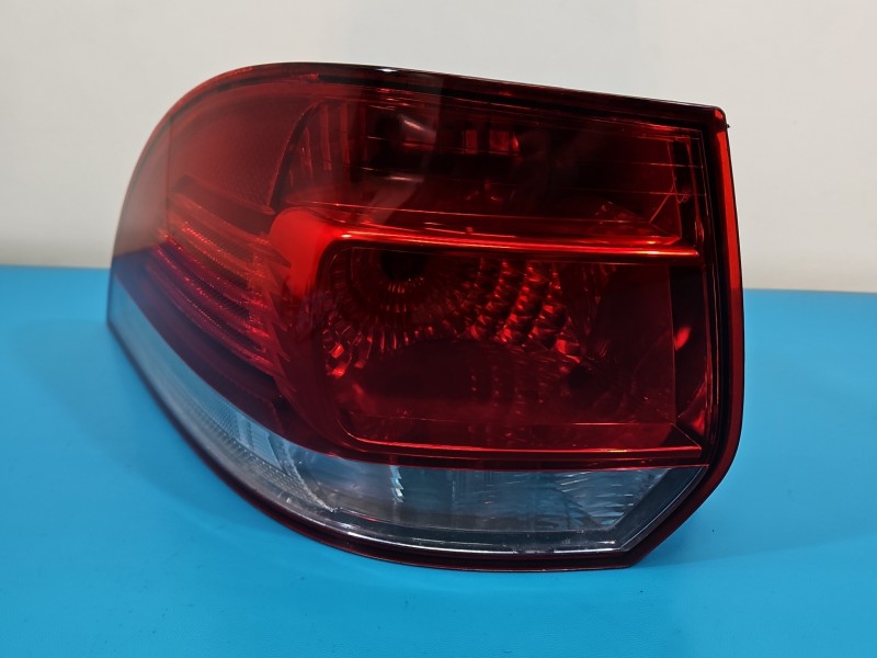 Lampa tył lewa błotnika Vw Golf VI kombi EUROPA 1K9945095G