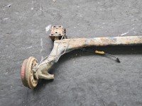 Tylna belka oś tył Vw Golf III 1.6 8V wiel
