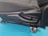 Fotel lewy przód kierowcy Toyota Corolla E16 E18 13- 4d EUROPA