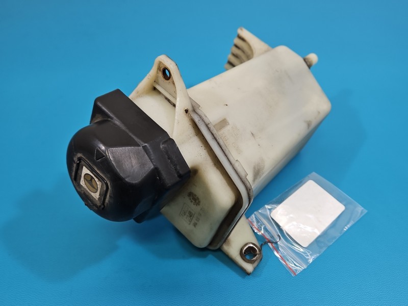 Zbiorniczek Zbiornik wyrównawczy Fiat Ducato IV 2.3 jtd