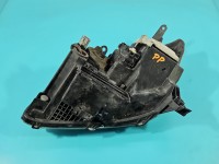 Reflektor prawy lampa przód Toyota Avensis II T25 EUROPA