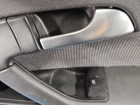 Tapicerka drzwi przód prawa boczek pasażera Audi A3 8P