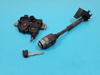 Zamek maski Ford Kuga Mk1 08-13