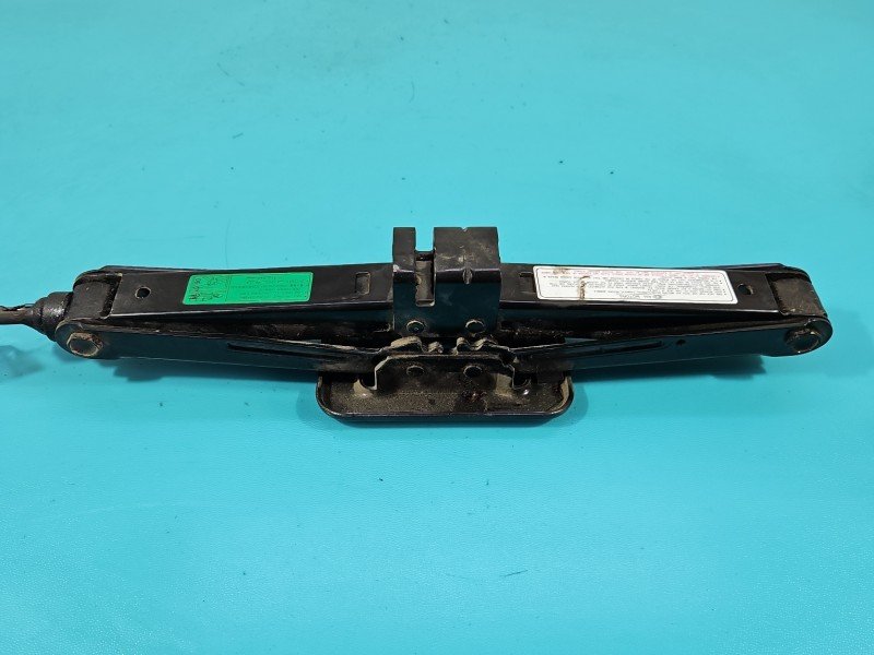 lewarek Podnośnik samochodowy trapezowy Kia Carnival II 05-14