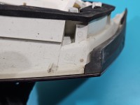 Lampa tył lewa Producent części: OPEL, KLAPY BAGAŻNIKA Z LISTWĄ ŻARÓWKOWĄ hatchback Opel Astra IV J HB