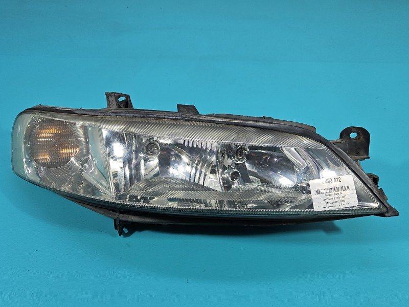 Reflektor prawy lampa przód Opel Vectra B EUROPA Reflektor prawy lampa przód Opel Vectra B EUROPA