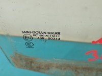 Szyba drzwi przód prawa Ford Maverick I 93-99 HB