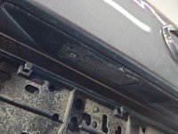 Klapa tył Audi A4 B7 kombi 5d srebrny LY7G