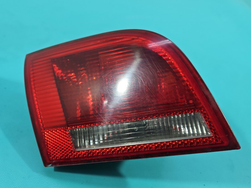 Lampa tył lewa Audi A3 8P HB Producent części: Audi, KLAPY, TYLKO 5-DRZWI SPORTBACK 03-08 EUROPA