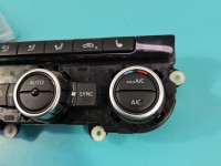 Konsola panel nawiewu Vw Jetta VI 3AA907044AG
