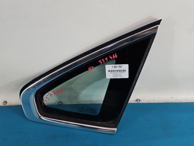 Szyba karoseryjna tył prawa Volvo S90 II 16- sedan