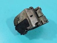 Przepustnica Vw Jetta V 1.9 tdi 03G128063C