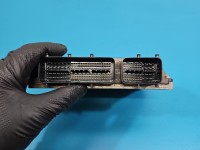 Komputer Sterownik silnika 89661-02W31, MB275400-8220 Toyota Auris I 1.3 vvti